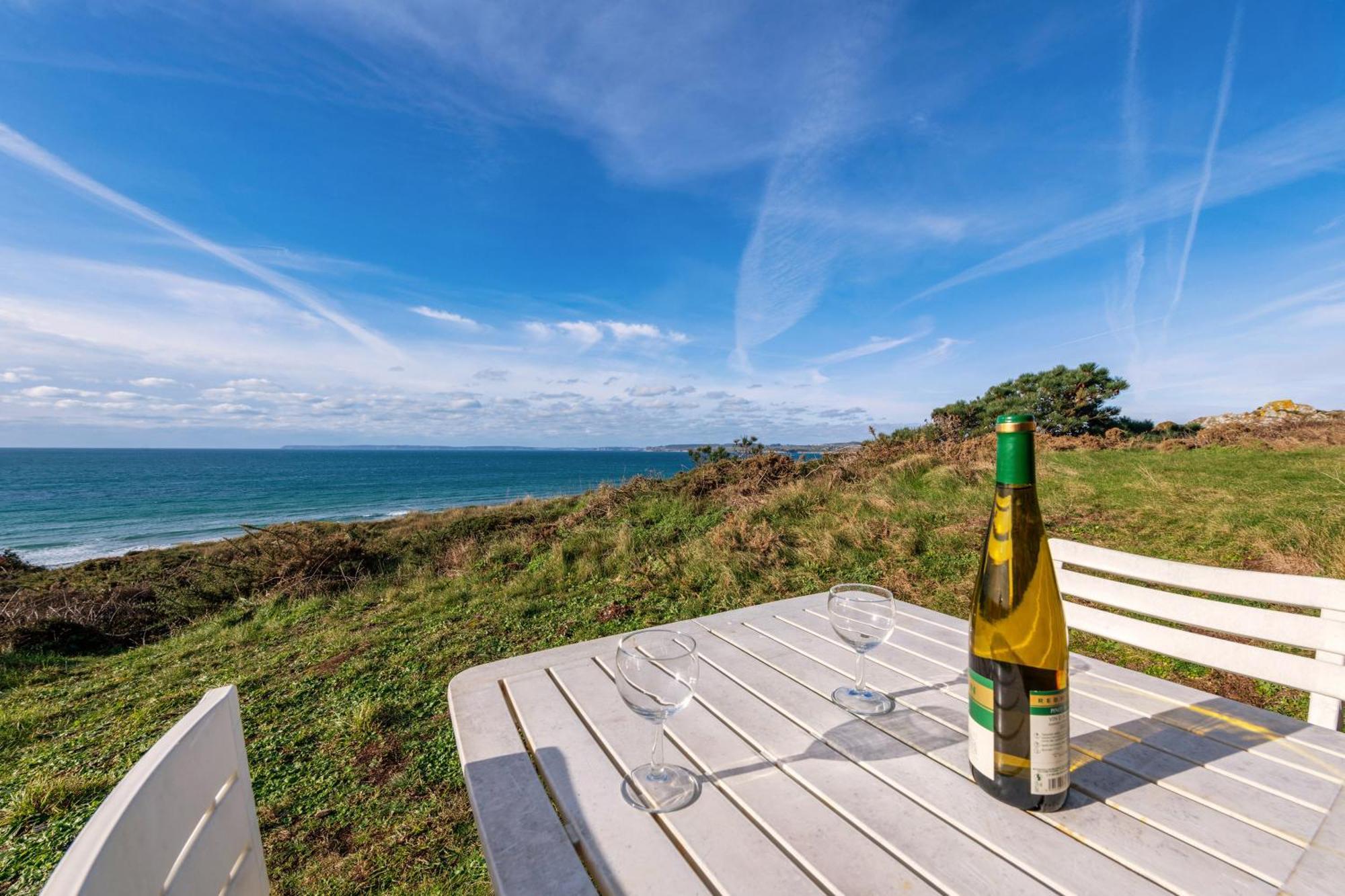 Studio Vue Sur Mer Plomodiern Luaran gambar